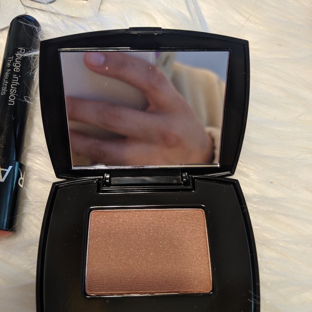 Makeup bundle - Picture 7 of 13